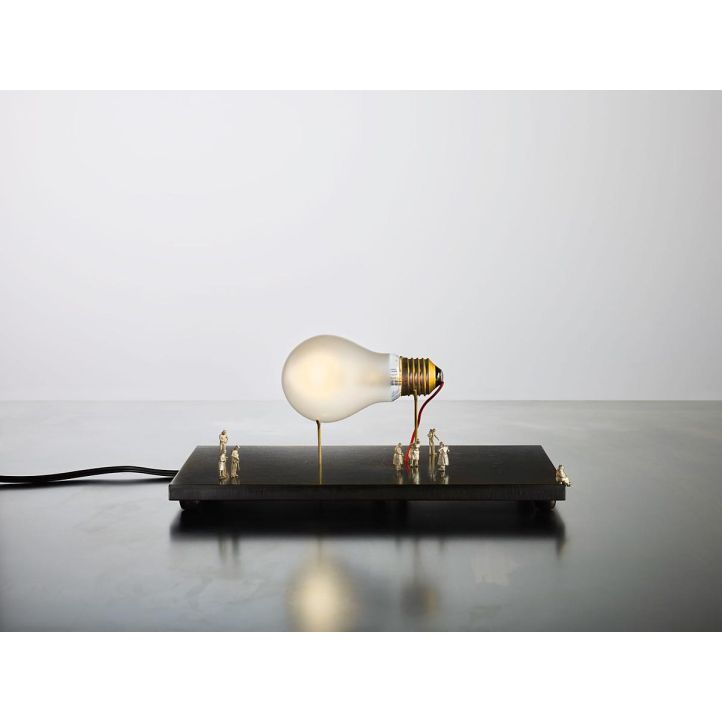 Tischleuchte I RICCHI POVERI MONUMENT FOR A BULB