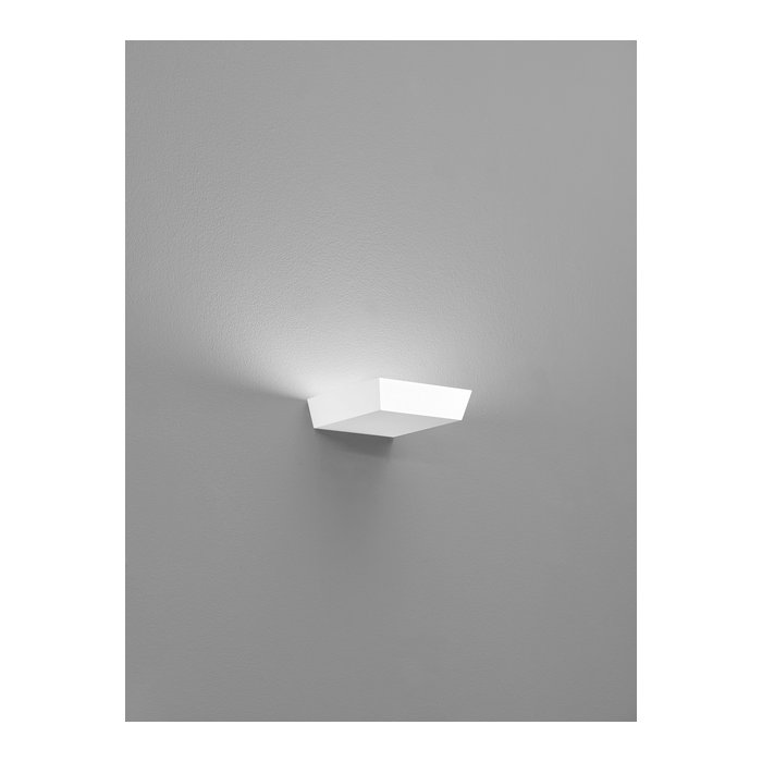 Helestra LED-Wandleuchte COR weiß 18/2116.07 Helestra LED-Wandleuchte COR weiß 18/2116.07
