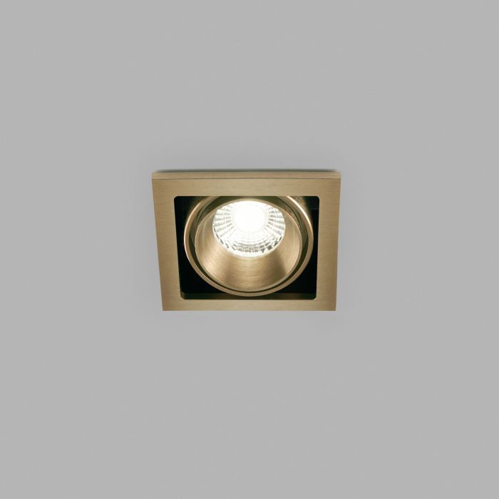 Light-Point LED-Einbaustrahler GHOST Messing 11x11cm 270844 Light-Point LED-Einbaustrahler GHOST Messing 11x11cm 270844